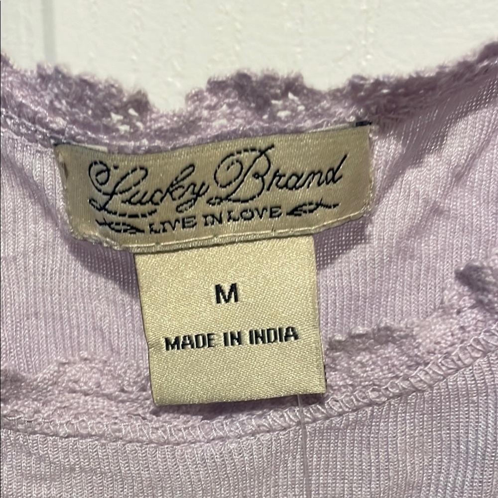 Lavender Lace Trim Cami Top - Picture 2 of 4